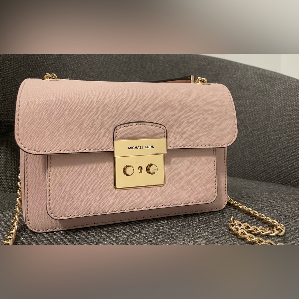 Michael Kors Brandy Flap Shoulder Leather NWT